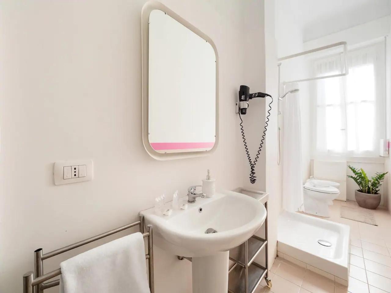 Apartmán Trilocale 4/5 Ospiti In Stazione Milán Exteriér fotografie